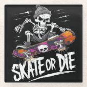 Edgy Halloween Skeleton Reiten Skateboard: Monochr Glasuntersetzer (Vorderseite)