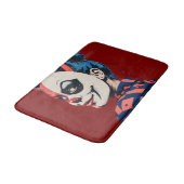 Edgy Harlequin Mask Badematte (Schrägansicht)