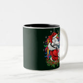 Edgy Santa Unicorn Zweifarbige Tasse (VorderseiteRechts)