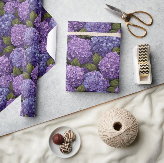 Edgy Serene Hydrangea Flower Wrapping Paper Geschenkpapier (Kunsthandwerk)