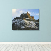 Edinburgh Castle Covered in Snow Leinwanddruck (Insitu (Holzboden))