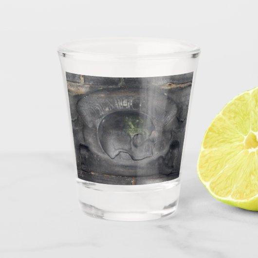 Edinburgh Skull und Kreuzknochen Schnapsglas (Vorderseite)