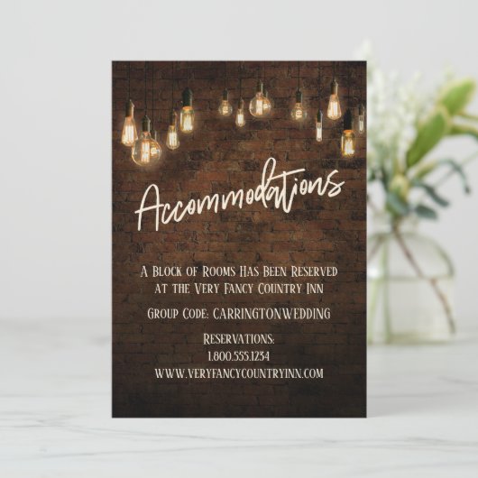 Edison Lights - Unterkunftskarte für Industriebieg Einladung (Stehend Vorderseite)