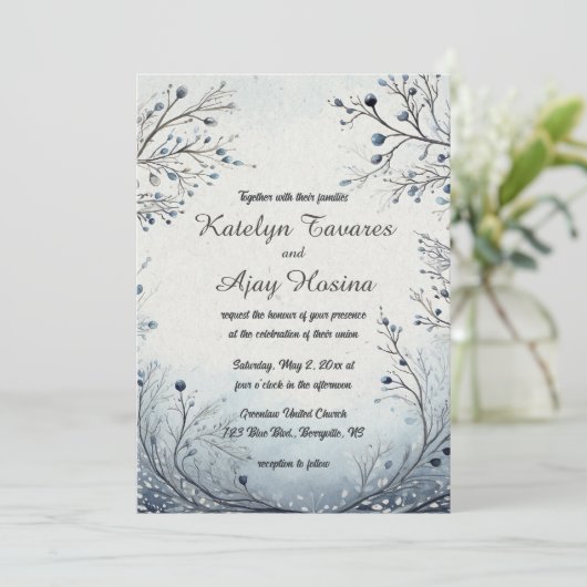 Editable Berries on Blue Wedding Einladung (Stehend Vorderseite)