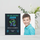 Editable Boy Birthday Foto Einladung (Stehend Vorderseite)