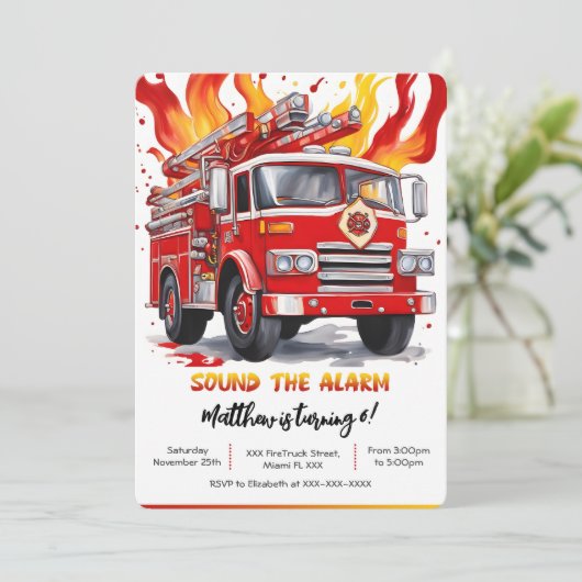 Editable Boy Fire Truck Birthday Einladung (Stehend Vorderseite)
