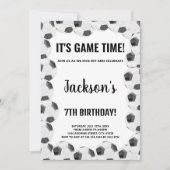 Editable Boys Sports Party Card mit modernem Ball Einladung (Vorderseite)