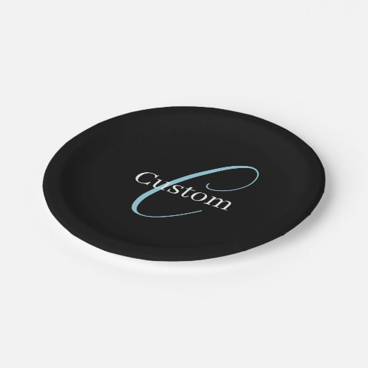 Editable Curry Script Monogram Black White Pappteller (Schrägansicht)