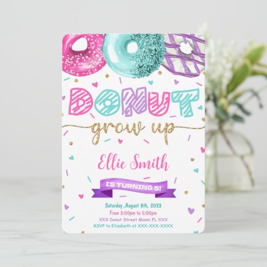 Editable Donut Birthday Einladung (Stehend Vorderseite)