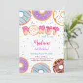 Editable Donut Birthday Party Einladung (Stehend Vorderseite)