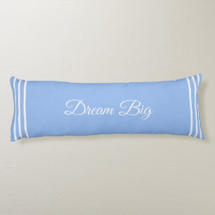 Editable Dream Big Text auf Light Blue Seitenschläferkissen