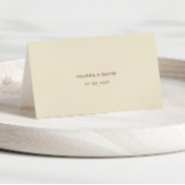 Editable Guest Name Burgundy Wedding Place Card Tischnummer