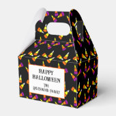 Editable Halloween Candy Corn Pattern Geschenkschachtel (Vorderseite)