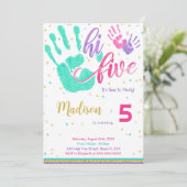 Editable High Five Birthday Einladung (Stehend Vorderseite)