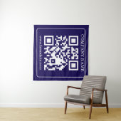 Editable QR Code Navy Blue Modern Branding Display Wandteppich (Beispiel (Horizontal))