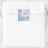 Editable Sea Gulls Ocean Breeze Product Quadratischer Aufkleber (Tasche)