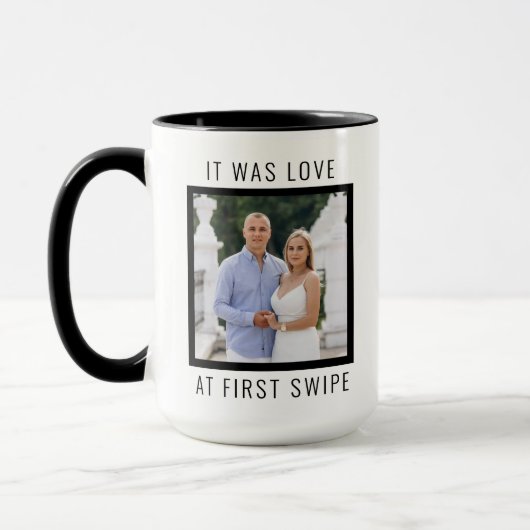 Editable Text and Custom Photo Valentine's Day Tasse (Links)