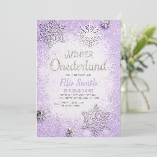 Editierbar Lila Silver Glitzer Winter Onederland Einladung (Stehend Vorderseite)