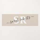 Editierbare berufliche Monogramm-Bezeichnung beige Yogamatte (Rückseite (Horizontal))