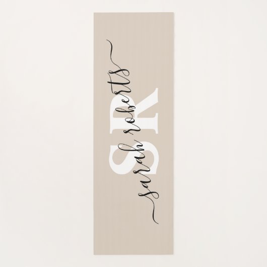 Editierbare berufliche Monogramm-Bezeichnung beige Yogamatte (Rückseite)