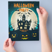 Editierbares Halloween, Kostüm-Halloween-Party Flyer (Hand)