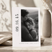 Editorial Hochformat Datum Schwarz Weiß Save-the-D Save The Date