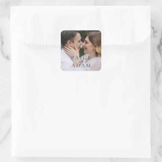 Editorial Photo Modern Wedding Quadratischer Aufkleber (Tasche)