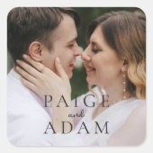 Editorial Photo Modern Wedding Quadratischer Aufkleber (Vorderseite)