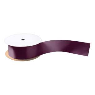 Edles Burgundrot im Art Deco Stil. Satinband