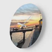 Edmonds Washington Pier bei Sunset Große Wanduhr (Winkel)