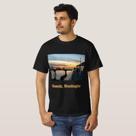 Edmonds Washington Pier bei Sunset T-Shirt (Vorne ganz)