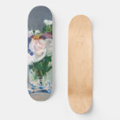 Edouard Manet - Blume in einer Kristallvase Skateboard (Vorderseite)