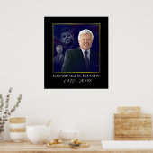 Edward Kennedy mit Jack und Bobby Poster (Küche)