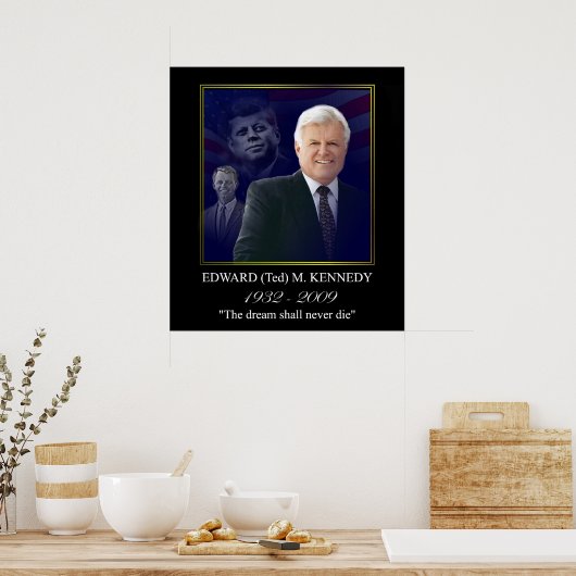 Edward Kennedy mit Jack und Bobby Poster (Küche)