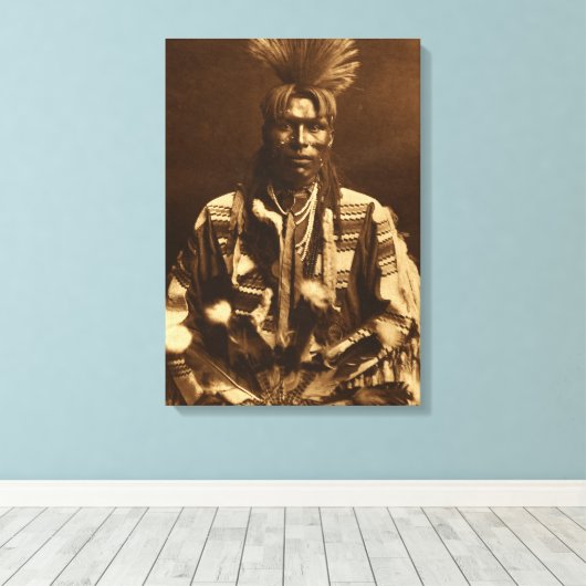 Edward S Curtis A Piegan Dandy Leinwanddruck (Insitu (Holzboden))