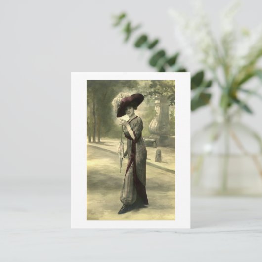 Edwardian Lady Postkarte (Stehend Vorderseite)