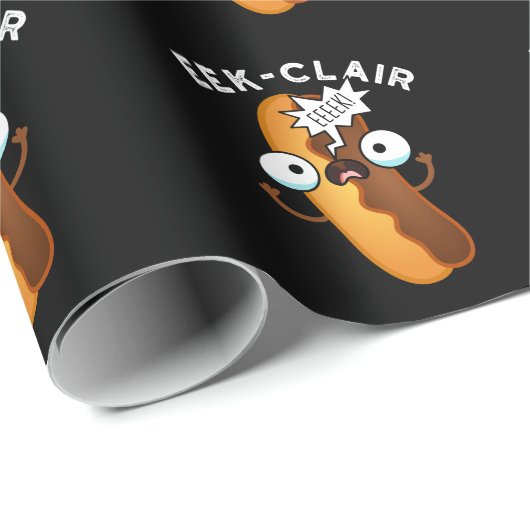 Eek-clair Funny Eclair Pun Dark BG Geschenkpapier (Rolleneckpunkt)