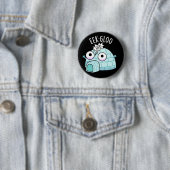 Eek-gloo Lustiger Iglu-Wortwitz Dunkler Hintergrun Button (Beispiel)