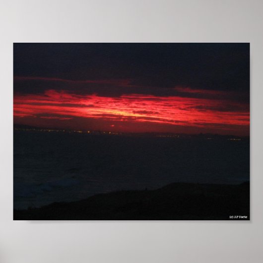 Eerie But Beautiful Sunset Poster (Vorne)