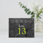 Eerie Halloween Tischnummer Card (Stehend Vorderseite)