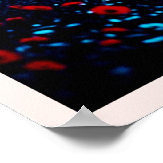 Eerie Shadow in Crimson Woods Design Poster (Ecke)