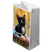 Egg-stra Niedlich: Felinis Springtime-Überraschung Kleine Geschenktüte (Rückseite Schrägansicht)