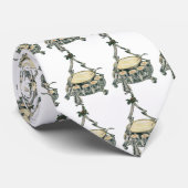 Eggnog in einer Weihnachtsbaum-Punch Bowl Krawatte (Gerollt)