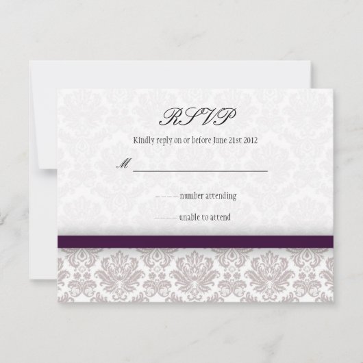 Eggplant Lila Damask Bow Wedding RSVP (Vorderseite)