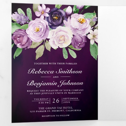 Eggplant Lila Floral QR Code Dunkle Moody Wedding Dreifach Gefaltete Einladung (Innen Erste Seite)