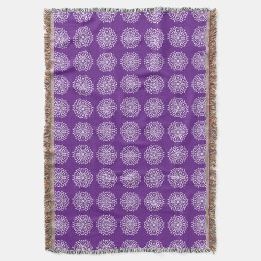 Eggplant Mandala Decke (Vorderseite Vertikal)