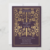 Eggplant Royal Medieval Gold Sword Wedding QR Code Einladung (Vorderseite)
