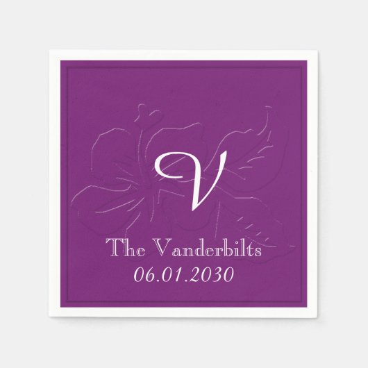 Eggplant Tone auf Tone Monogram Wedding Serviette (Vorderseite)
