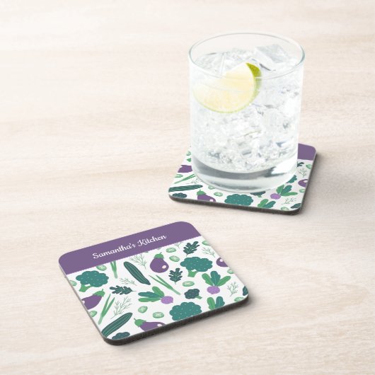 Eggplant und Broccoli Muster mit Lila Namen Getränkeuntersetzer (Rechte Seite)