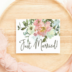 Eggshell und Blush Floral Just Married